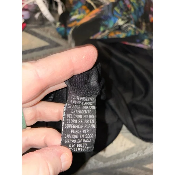 0189 NWT Size Medium Boho Maxi Dress in Bright Summer Colors. - Picture 12 of 13